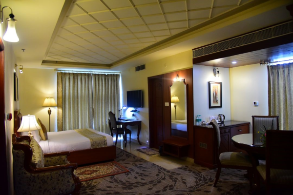 Experience the Luxuriance of Royale de Casa, One of Guwahati's Luxury Hotels